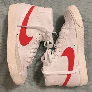 Like New Nike Blazer Mid ‘77 Vintage